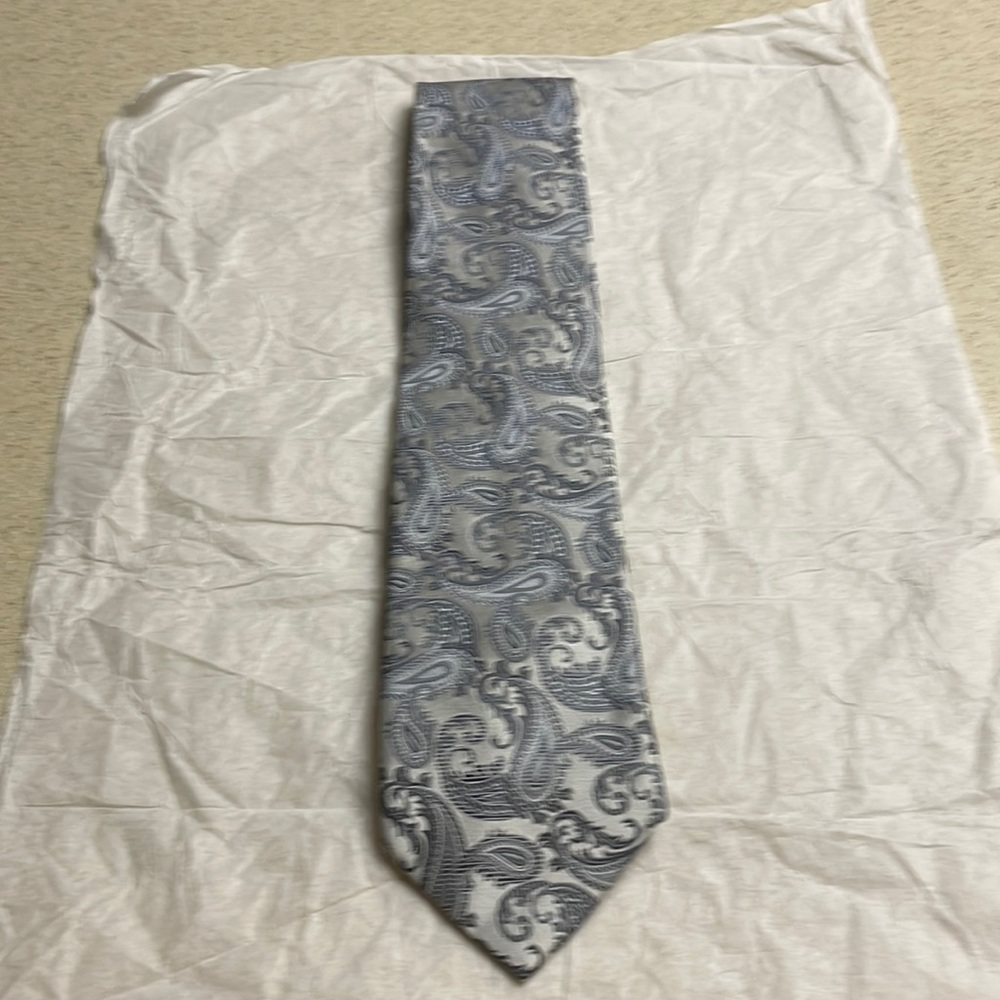 XMI tie